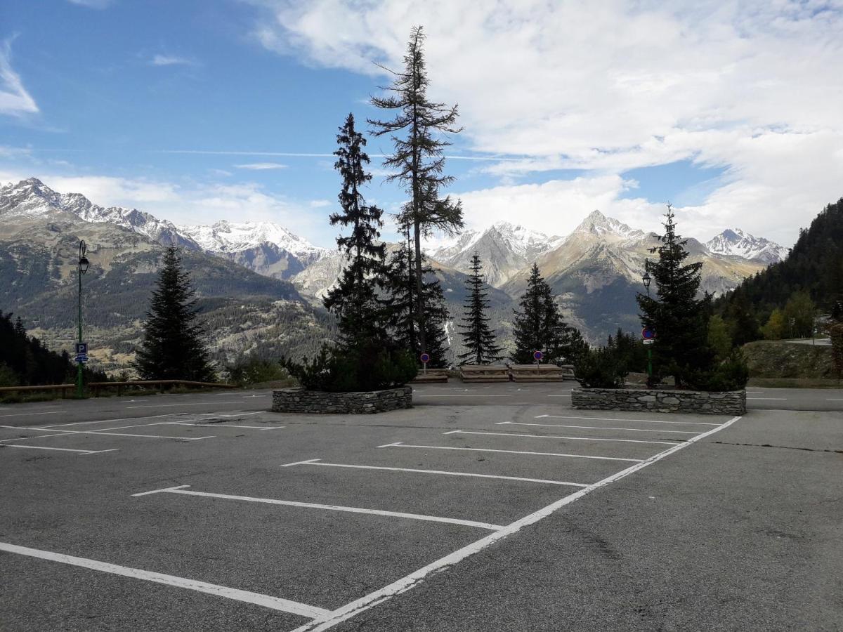 Magnifique Studio Au Pied Du Telecabine D'Arrondaz Et Des Pistes De Ski Modane Kültér fotó
